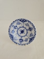 ROYAL COPENHAGEN DENMARK BLUE FLUTED MINIATURE PLATE 3"D #504, Mini Stand