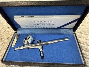 Vintage Iwata HP-C “Hand Piece No. 3”  I.H.S. Air Brush Made In Japan – New 1983