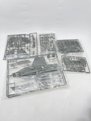 Revell 03864   F/A-18E Super Hornet Top Gun Maverick, neuer Filmflugzeug-Modellb