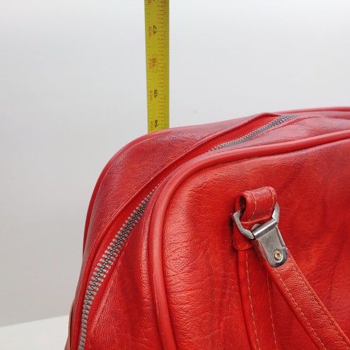 Vintage American Tourister Escort Carry on Luggage Bag Red Faux Leather Nice - Picture 10 of 13