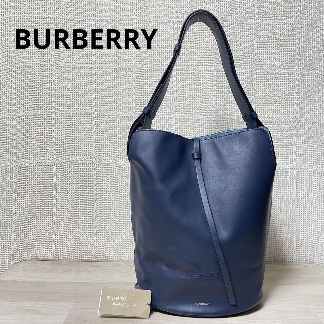 Burberry Shoulder Bag Leather Navy Authentic Used VG JPN(W14 Burberry Shoulder Bag Leather Navy Authentic Used VG JPN(W14