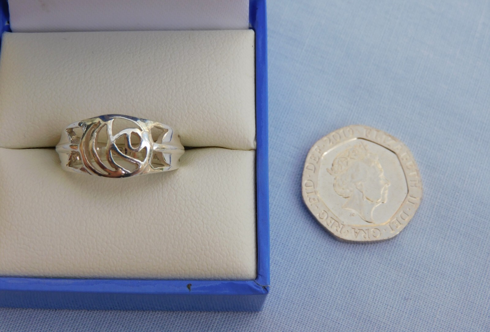 STUNNING SOLID STERLING SILVER CHARLES RENNIE MAC… - image 8