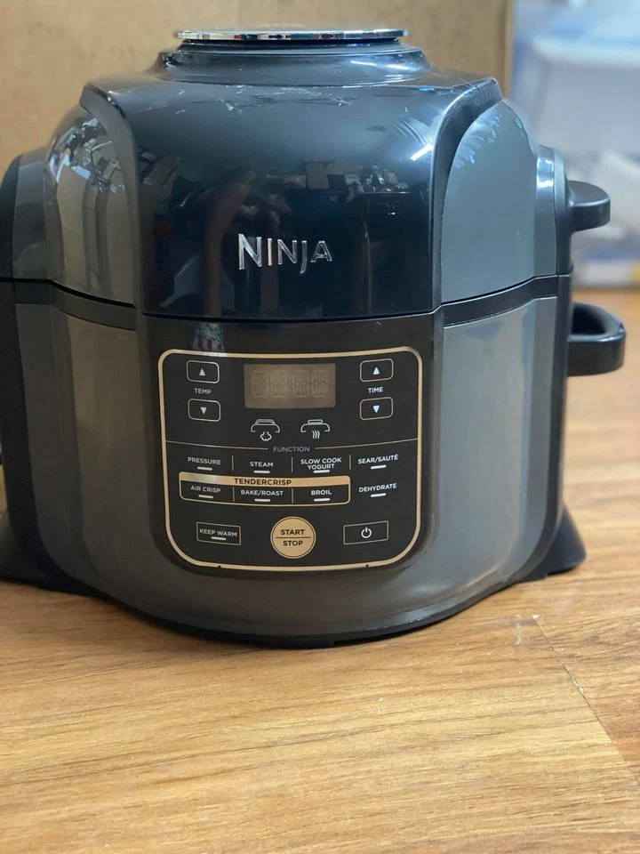 Ninja Foodi TenderCrisp Pressure Cooker - 6.5 qt - Black