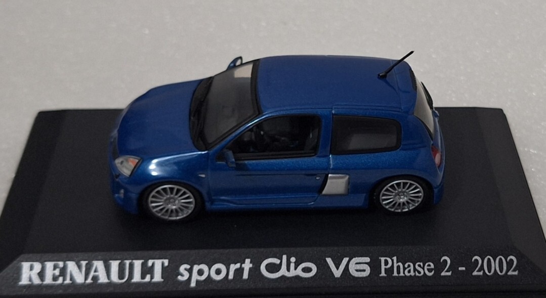 Renault Clio Super 1600 N°3 Rallye 2004 - Universal Hobbies 1/43 - Occasion Boite