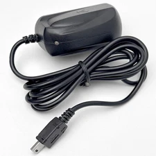 Premium Charger for Motorola V3 RAZR V3c V3i V3m V3x V3xx V8 W315 W385 W510 W755