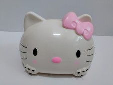 Hello Kitty 5.5" Plastic Tissue Box Cover
