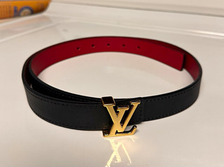 Louis Vuitton Women’s Reversible Leather Belt Black/Red Gold LV Logo Buckle
