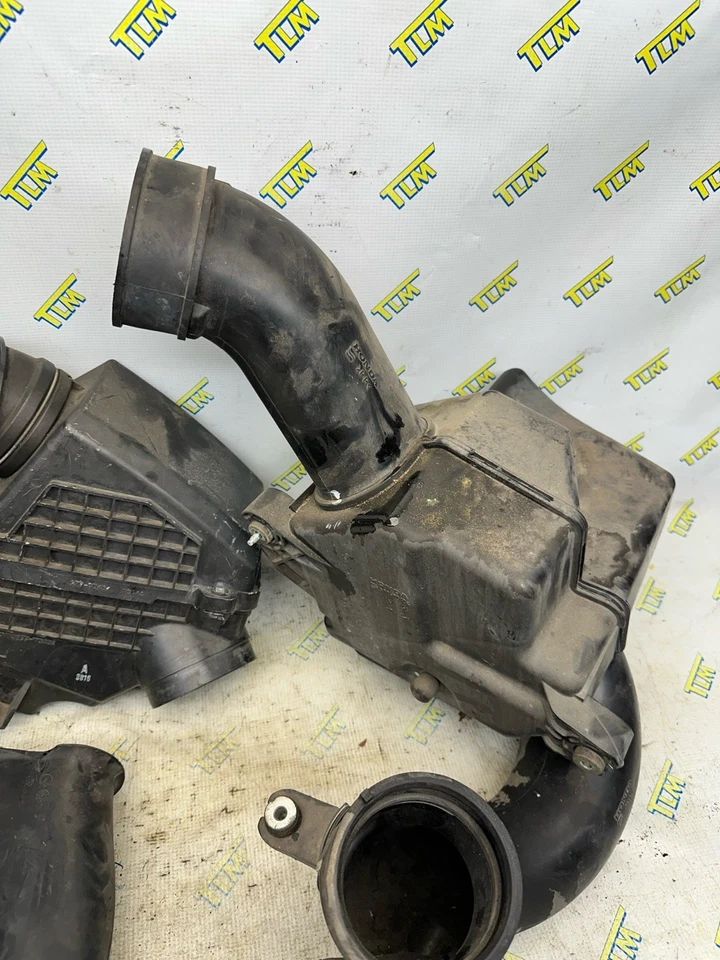 05-08 Acura RL Limpiador de admisión de aire del motor Caja de filtro Carcasa Mangueras 06 07 OEM Foto 3 de 3