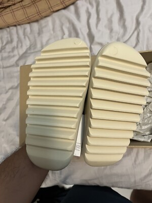 Adidas Yeezy Slide Bone FW6345 Men's Size 4 Brand New 2019 100