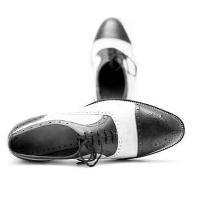 Handgefertigte Leder zweifarbig formell schwarz & weiß Zuschauer elegante Schuhe für Männer