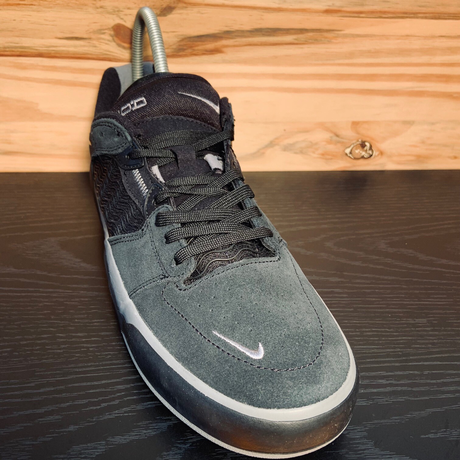 Nike SB Ishod Wair Men's Skate Shoes Size 13 Black Smoke Suede NEW