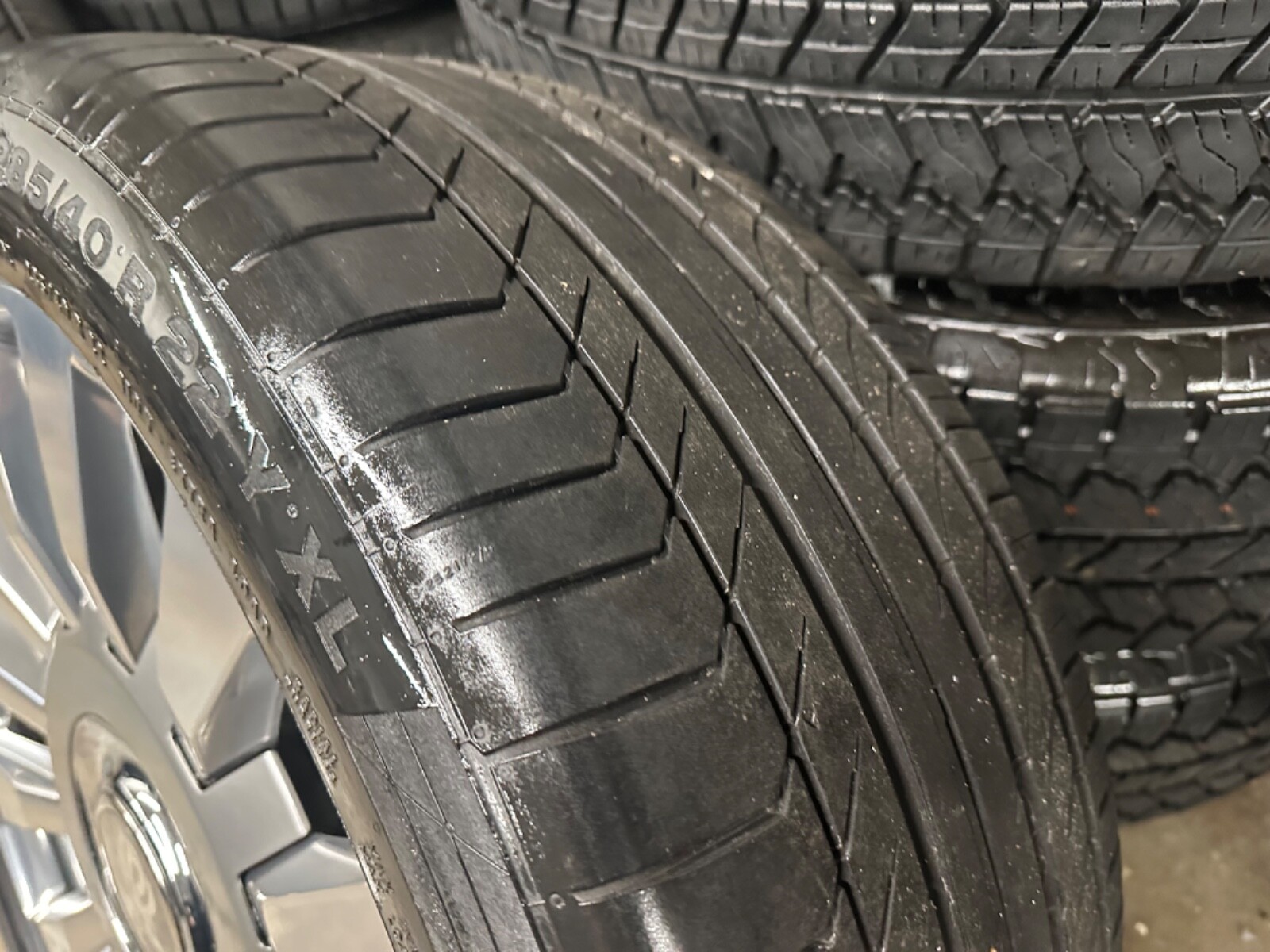 ROLLS ROYCE PHANTOM 22" OEM WHEELS & TIRES