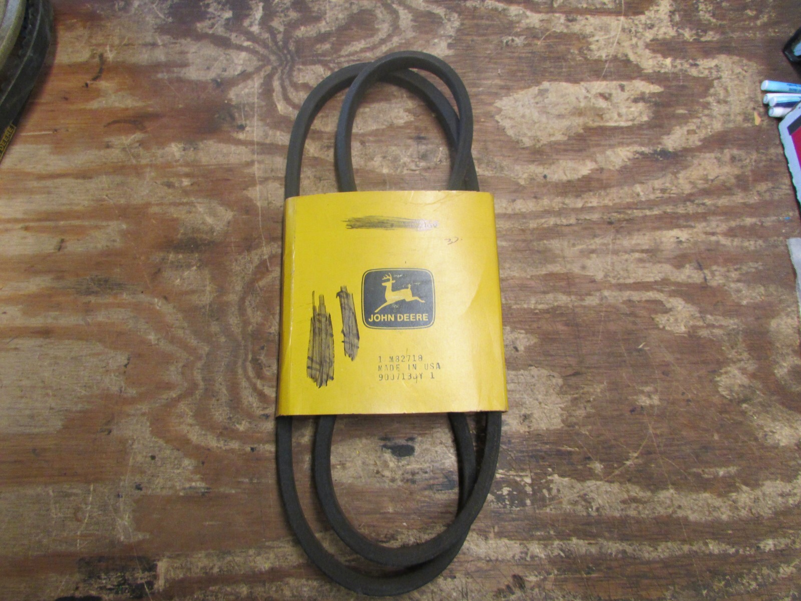 JOHN DEERE OEM BELT M82718 eBay