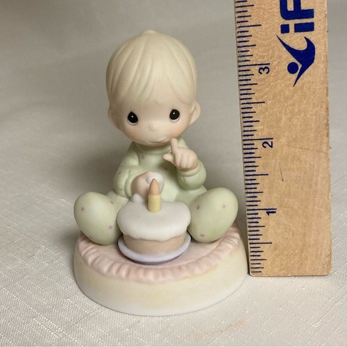 Vintage PRECIOUS MOMENTS Baby's First Birthday Series Collectible porcelain - Picture 5 of 8