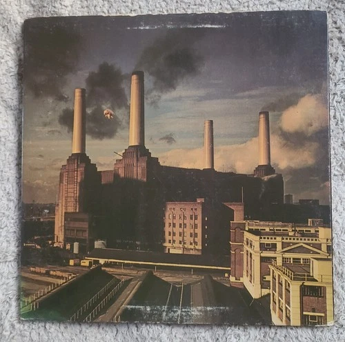 PINK FLOYD-Animals-Vinyl  LP-Columbia Records ( JC-34474) Gatefold 1977