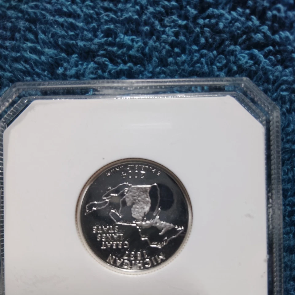 2004-S 25c Michigan 46th minted! Silver Quarter PF70 Deep Cameo 1st day of issue - Image 4 of 4