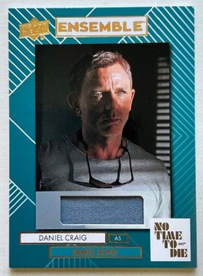 James Bond No Time to Die Ensemble Memorabilia card E-10 Daniel Craig