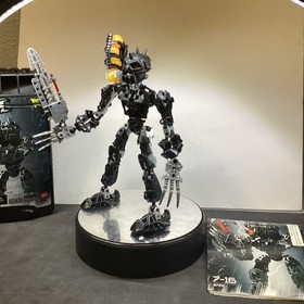 LEGO Bionicle Toa Nuparu complete w/ instructions and canister AH020110