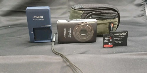 Canon PowerShot ELPH 100 HS 12,1-MP-Digitalkamera – grau-silberfarben