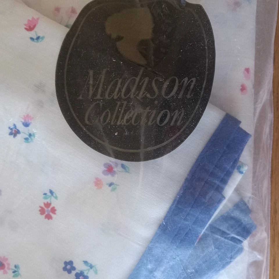 Juego de sábanas dobles vintage Madison Collection Cottagecore borde azul floral EE. UU. NOS Foto 2 de 4