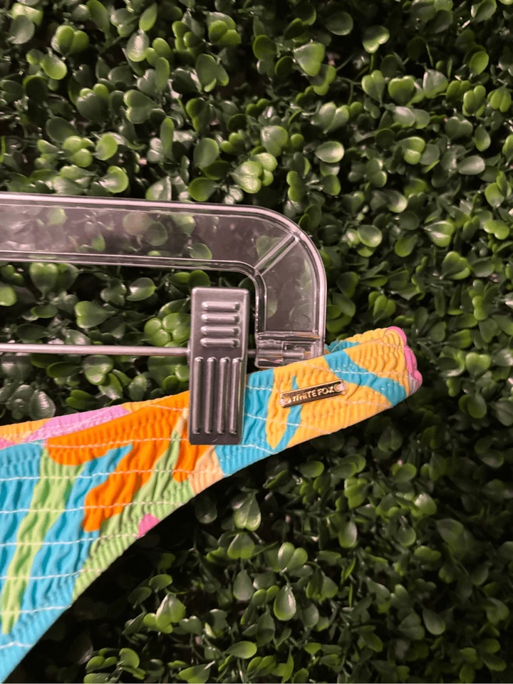 Pantalones de natación arrugados florales de zorro blanco talla grande descarados Foto 3 de 4