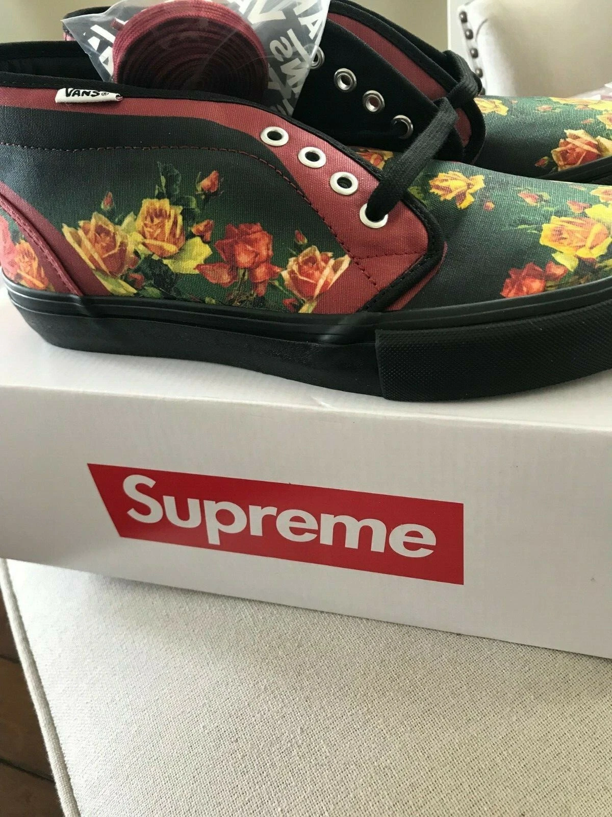 Chaussures Supreme Vans Jean Paul Gaultier Floral Chukka Pro Cardinal pointure 10 