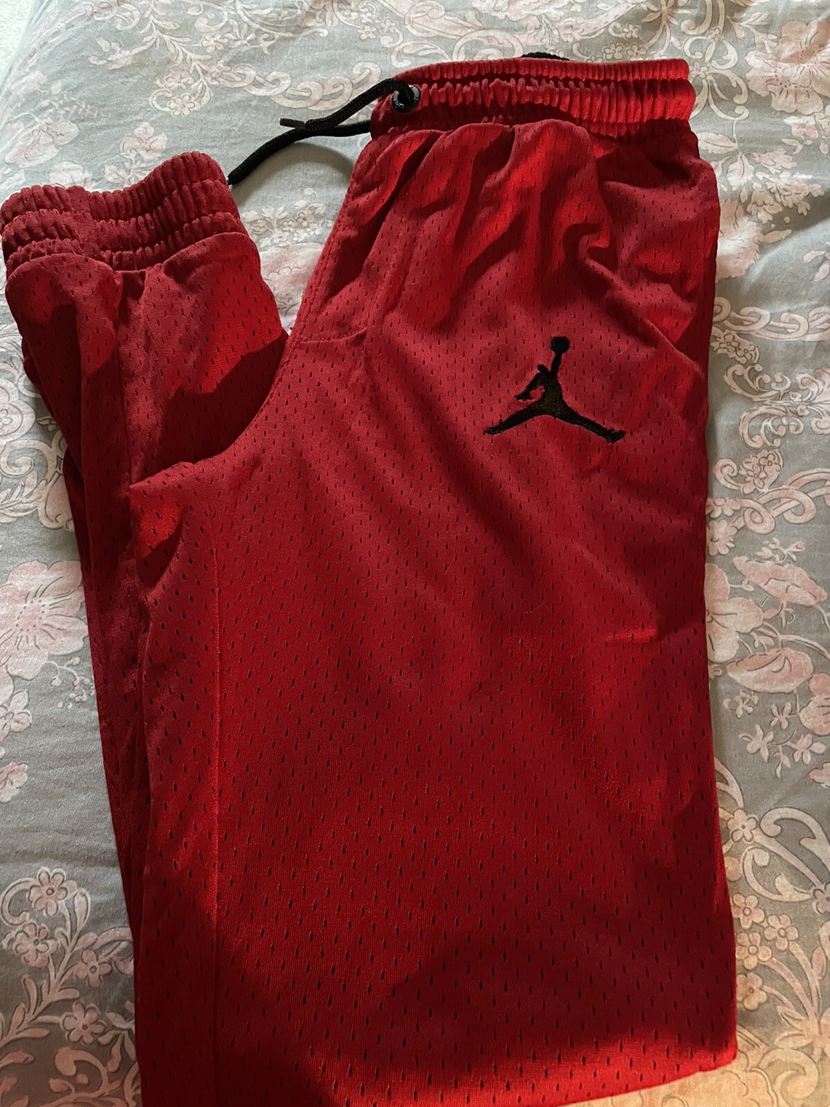 Picture 1 of 6