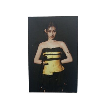 Itzy Guess Who Ryujin Hidden Card Pre-order benefit POB official