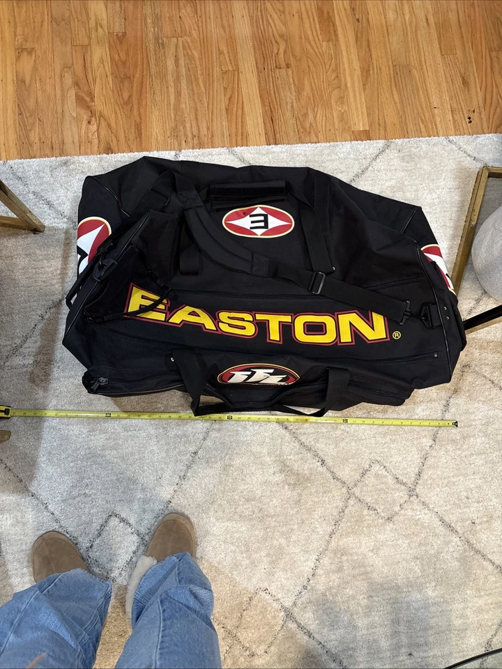 Bolsa de hockey Easton Ultra Lite con correa para el hombro negra y amarilla de 3 pies de largo Foto 2 de 4