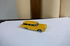 matchbox lesney no. 31 american station wagon spw red base  - rare yellow orig.