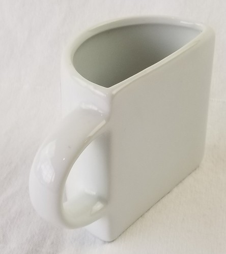 Whistler, Kanada halbe Tasse seltenes Touristenporzellan Geschenk 1/2 Kaffeetasse weiß - Bild 3 von 5