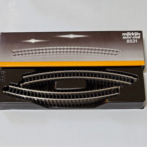 Marklin Z 8531 Curve Track - 第 1/1 張圖片