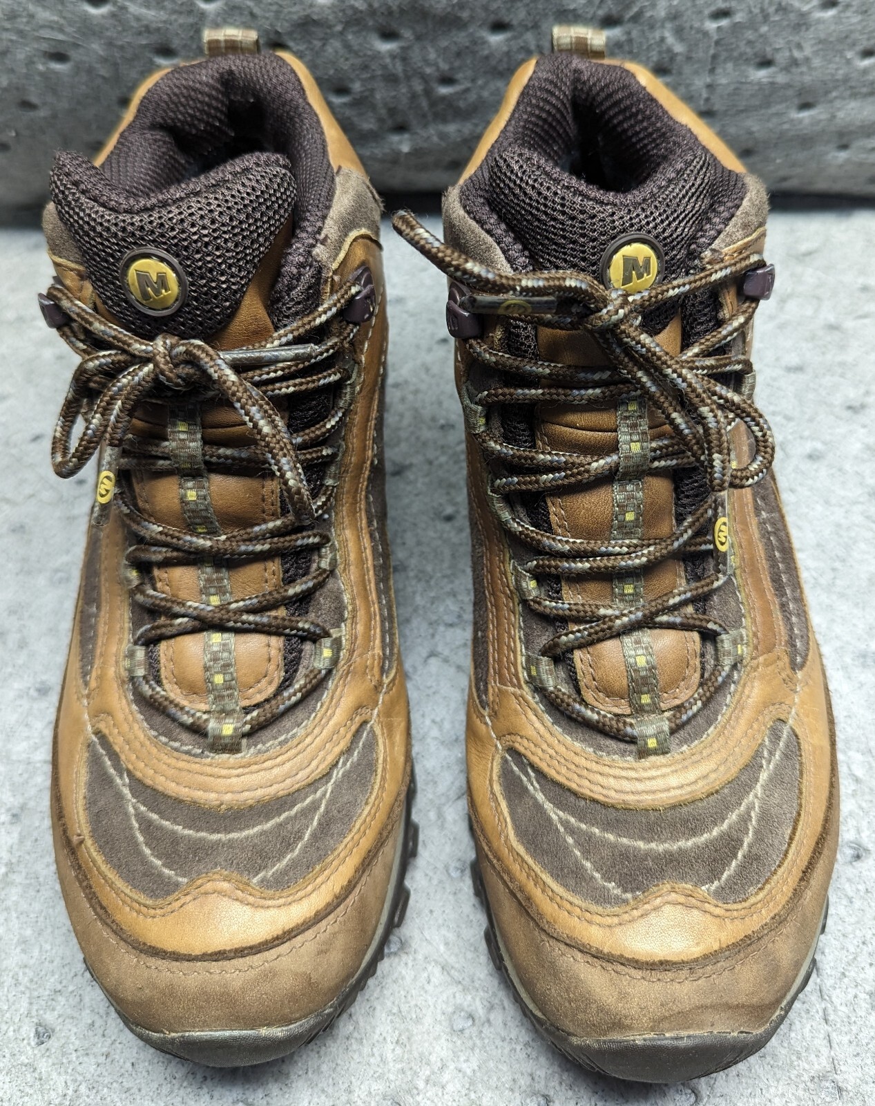 Merrell J16038 Mid scarpe da donna misura 7 5 impermeabili escursionismo trail passeggio stivali