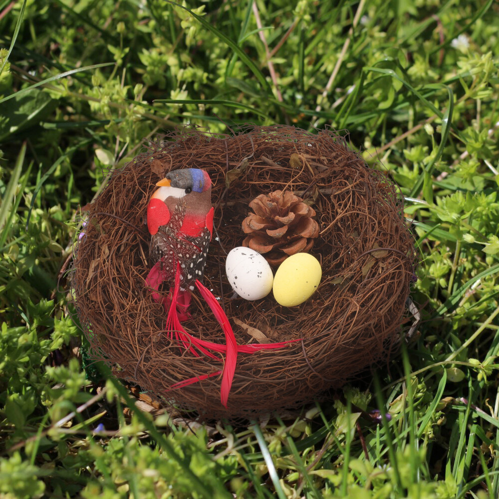 4 Sets of Simulation Bird Nest with Bird Eggs Rattan Bird Nest Figurine