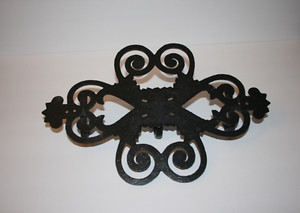 Victorian Antique Style Black Cast Iron 3 Hook Towel Key Coat Rack 15" x 10"