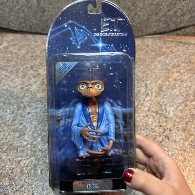 NEW IN BOX E.T Figure Dress Up Limited Edition Collection Toys R Us 20th A.