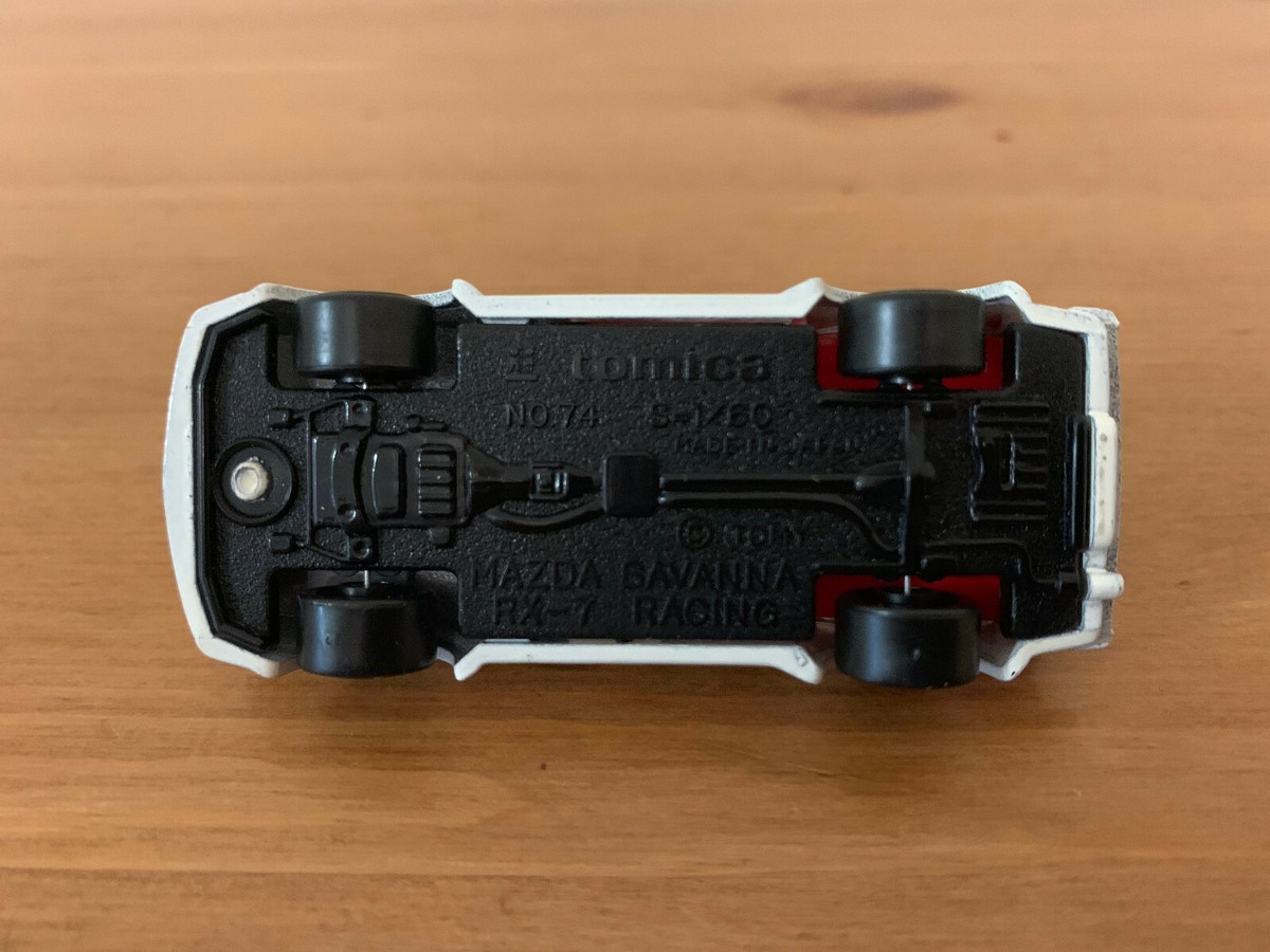 TOMICA 黒箱 74 MAZDA サバンナ RX-7 レ－シング 日本製 トミカ 74 マツダ サバンナ RX-7 レーシング 日本製/黒箱 【87525468