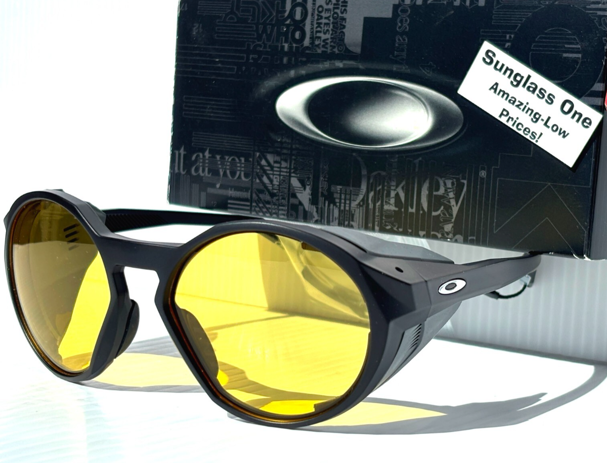 NEW Oakley CLIFDEN Matte Black Round GALAXY Amber Yellow Lens