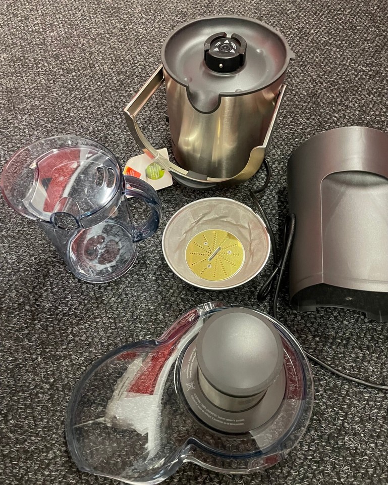 Breville Juicer Model BJE510XL Digital LED Fruit Veggie Extractor 5