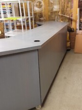 Bar / Theke / Tresen / Große Ladentheke / Bartheke Grau 360cm auf Rollen –