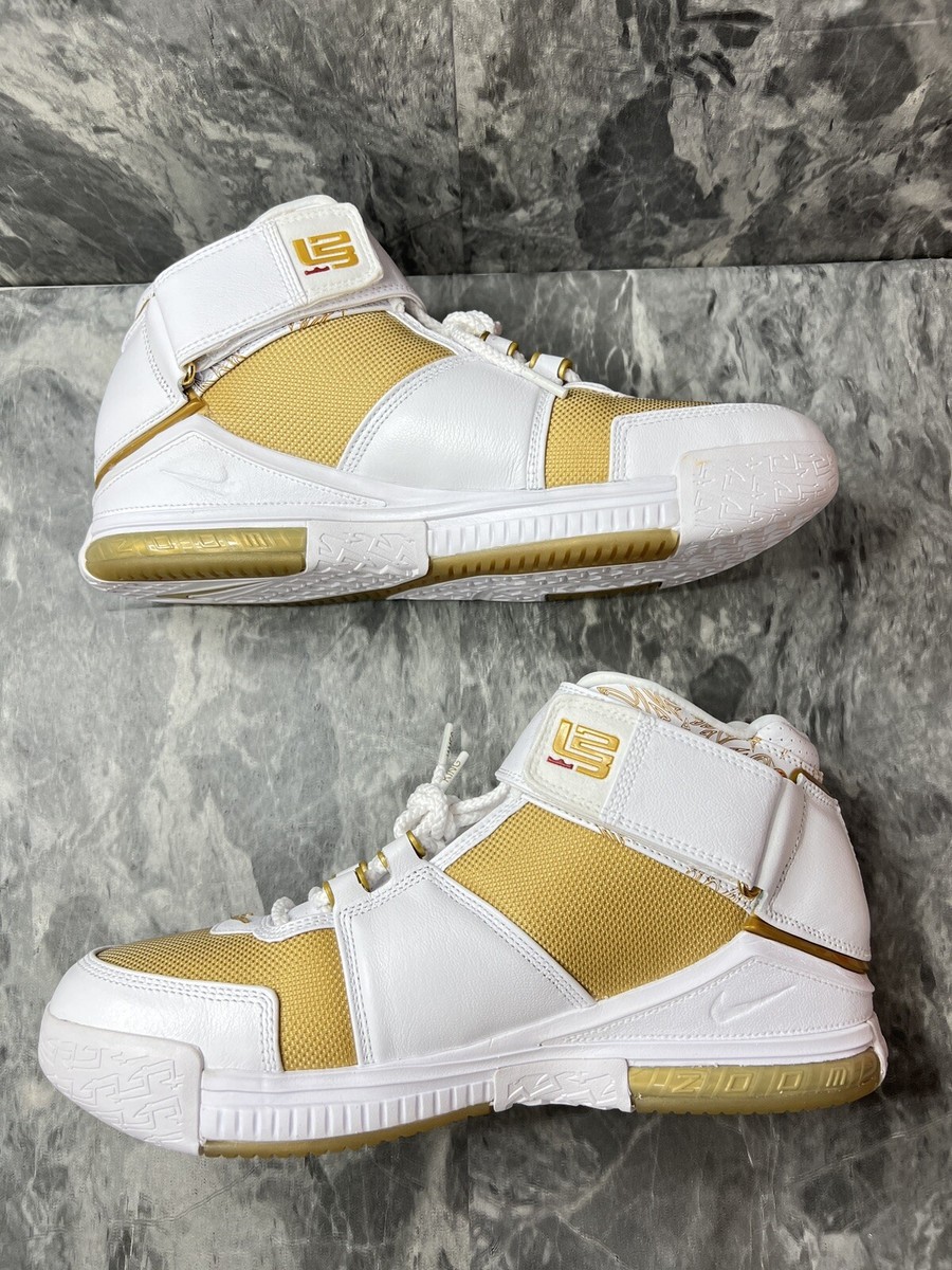 Nike Zoom Lebron 2 Retro Maccabi 2022 White Gold Sneakers DJ4892