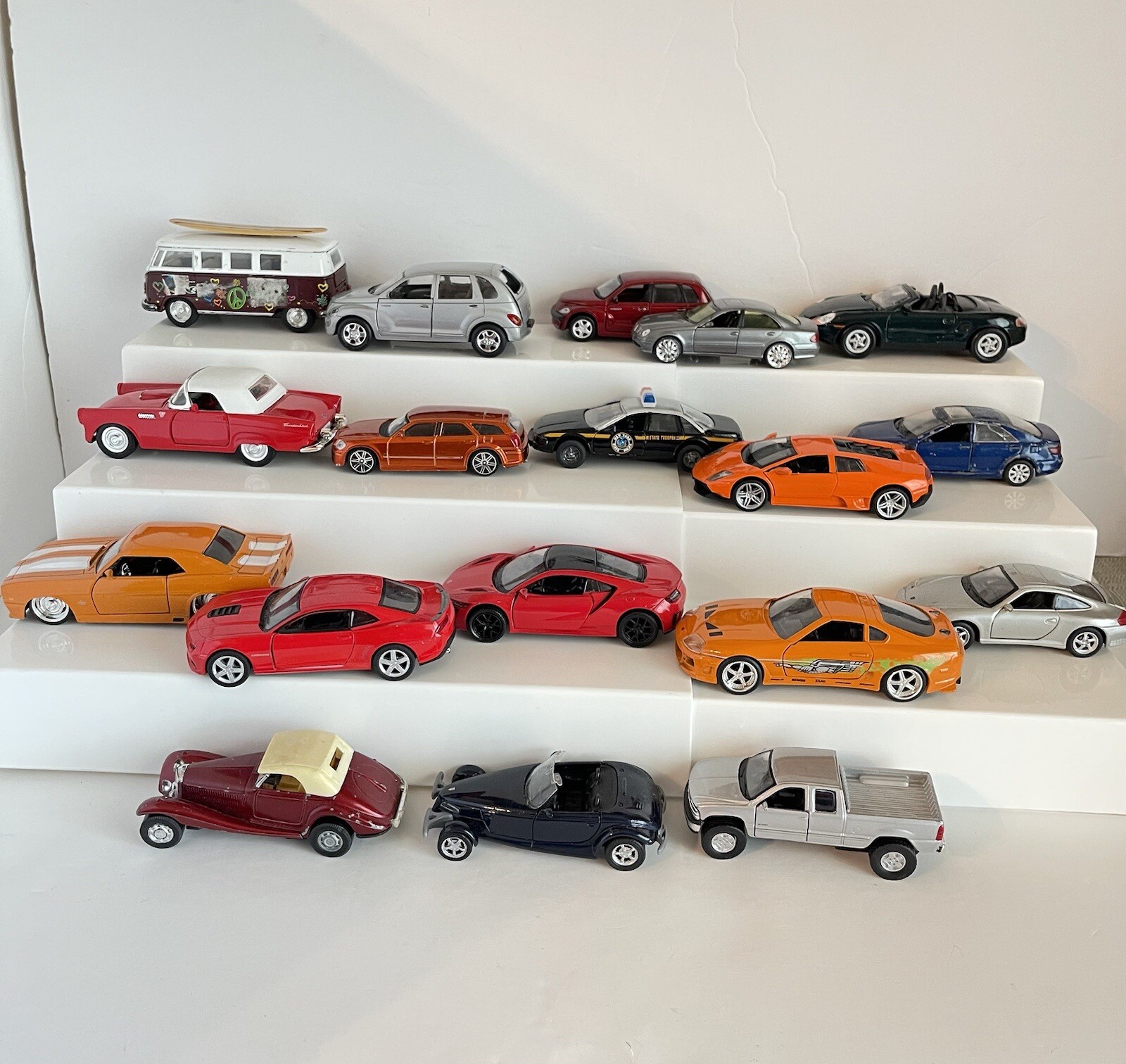 MAISTO WELLY KiNSMART JADA TOYS LOT OF 18 Parts Repair Restore Auto