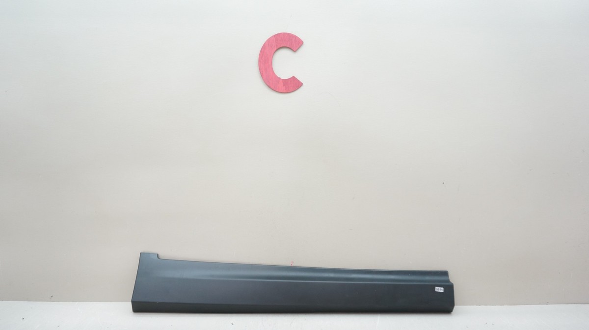 2022-2025 ACURA MDX REAR RIGHT LOWER DOOR TRIM MOLDING OEM 75313