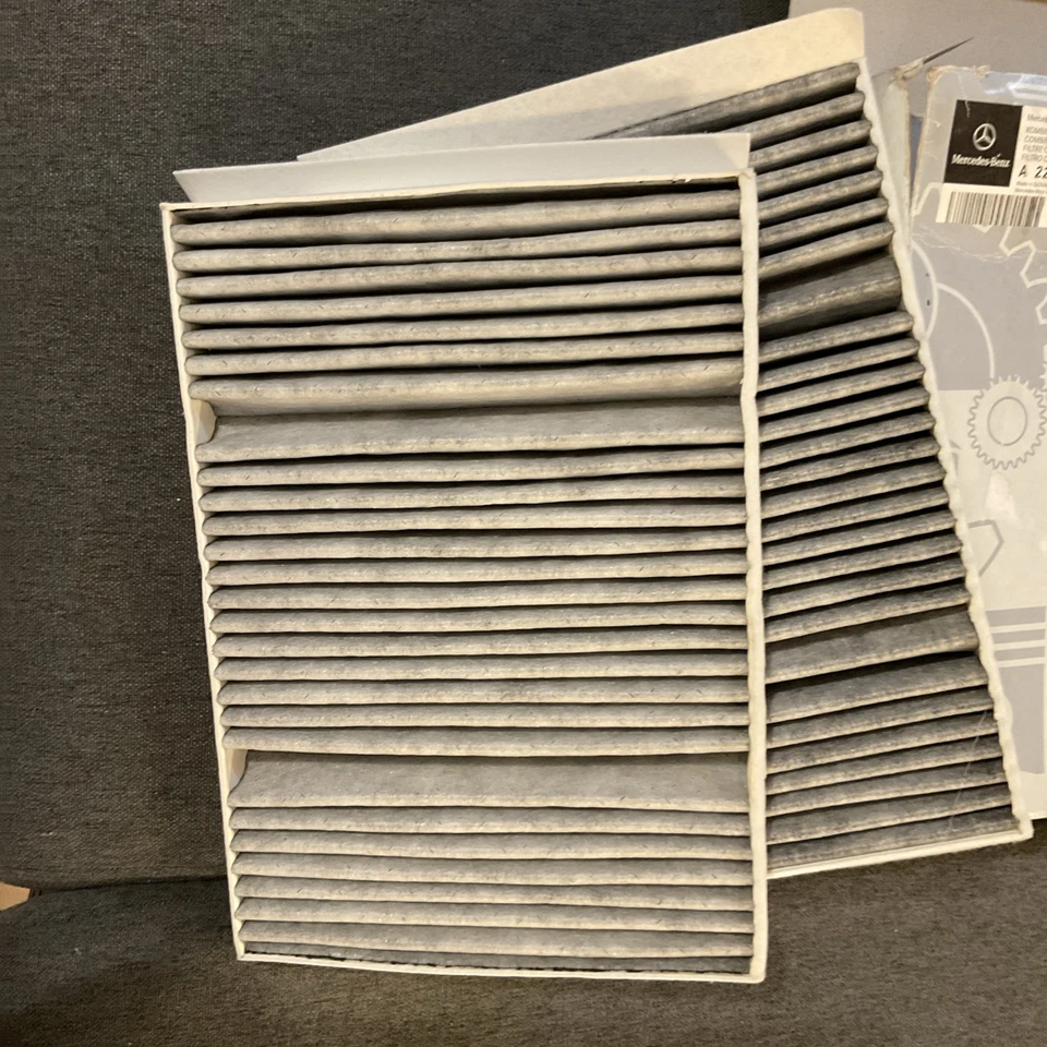 Juego de filtros de aire de cabina OEM 2228300418 Mercedes Benz Clase S S S450 S550 S560 S63 Foto 3 de 4