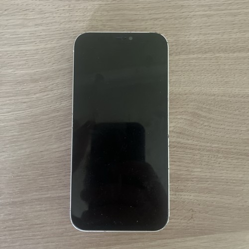 Apple iPhone 12 - defekt / beschädigt - nur für Ersatzteile oder Reparatur