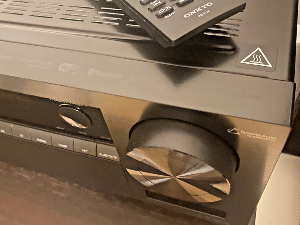 ONKYO TX-NR575E Netzwerk 7.2 Receiver Dolby Atmos Vision Chromecast Play-Fi WiFi - Bild 3 von 4