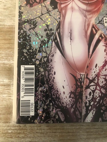 White Widow #1 Jamie Tyndall Speckled Foil Variant "I Make Boys Cry" Signed COA - Picture 3 of 6