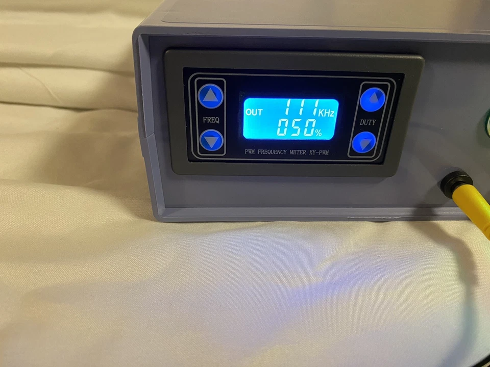 Generador de frecuencia Rife Machine-Life H. Clark Foto 2 de 4