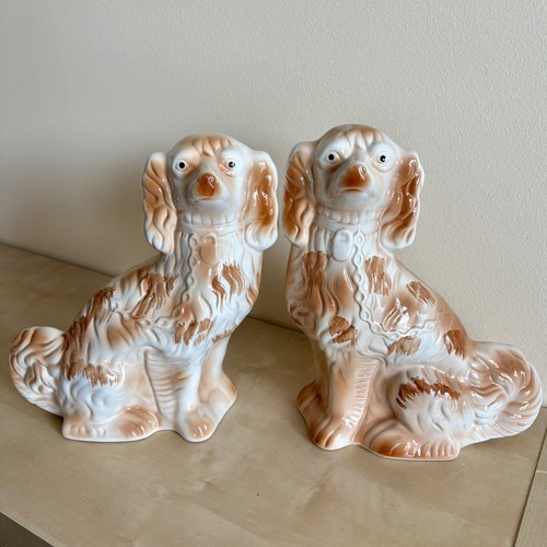 Pair Vintage Staffordshire Dogs, 11” Ceramic Spaniel Figurines - 第 1/10 張圖片