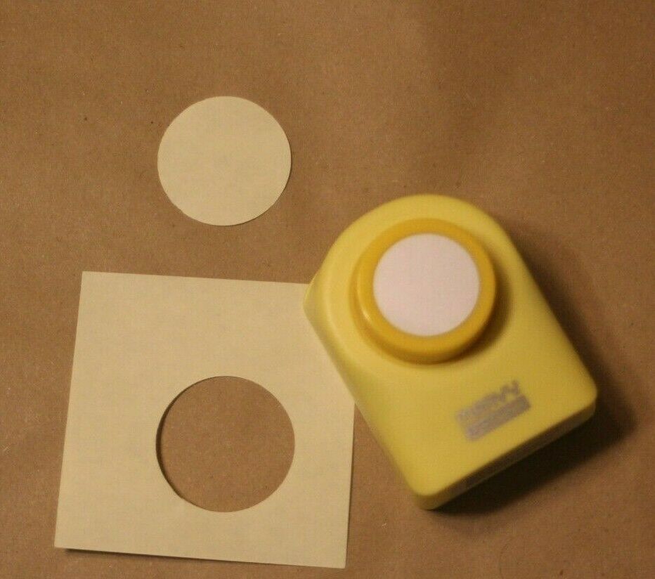 Circle Shape 1 7/16" Wide Marvy Uchida Paper Punch Craft Scrapbooking Cardmaking